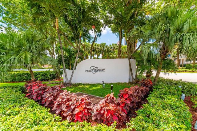 3300 NE 191st St 609, Aventura, FL 33180