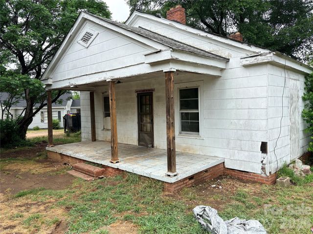1286 Elmwood Avenue, Lancaster, SC 29720