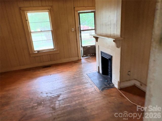 1286 Elmwood Avenue, Lancaster, SC 29720