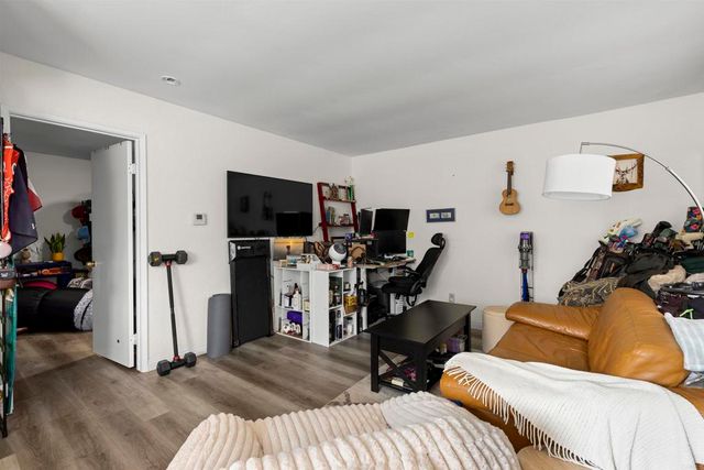 13095 Wimberly Square 107, San Diego, CA 92128