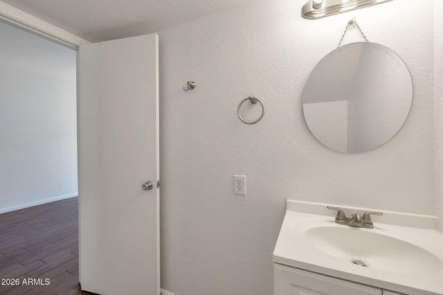 1935 W MORTEN Avenue W 25, Phoenix, AZ 85021