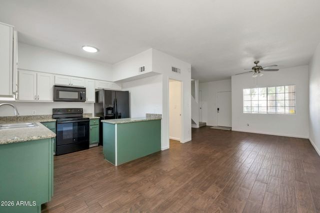 1935 W MORTEN Avenue W 25, Phoenix, AZ 85021