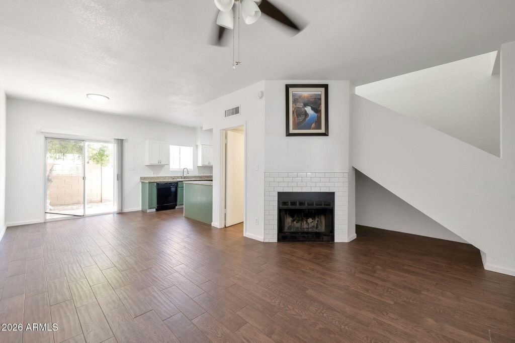 1935 W MORTEN Avenue W 25, Phoenix, AZ 85021 — photo 5