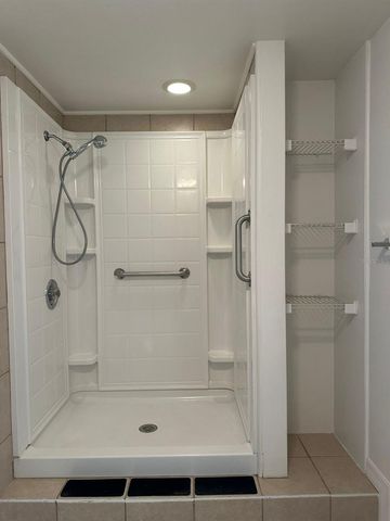 2574 HAWTHORNE STREET, Sarasota, FL 34239