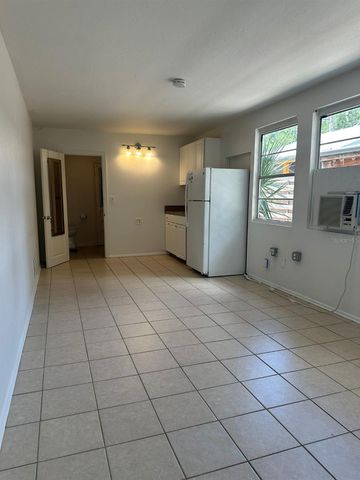 2574 HAWTHORNE STREET, Sarasota, FL 34239
