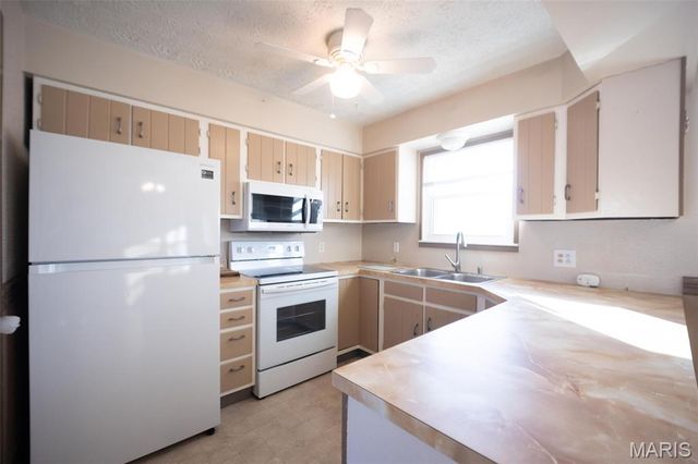 508 Franklin Avenue, Troy, IL 62294