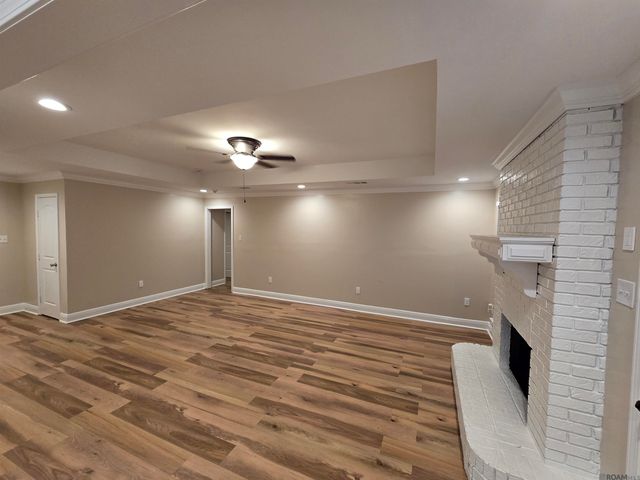 3454 Sterling Dr, Baton Rouge, LA 70814