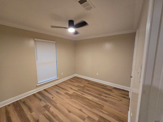 3454 Sterling Dr, Baton Rouge, LA 70814