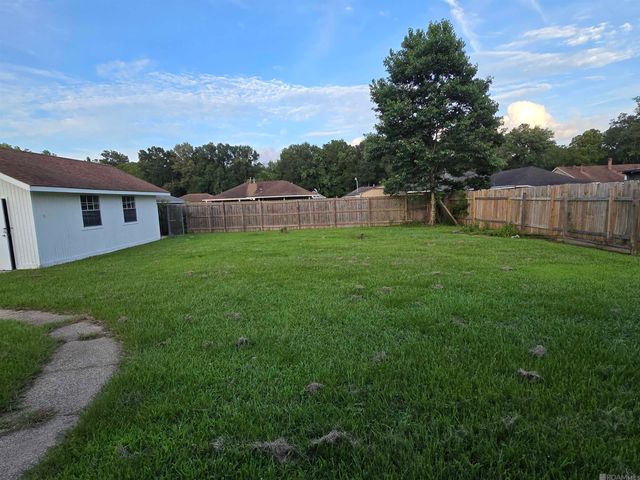 3454 Sterling Dr, Baton Rouge, LA 70814