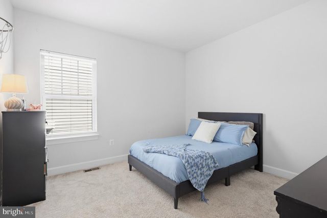 125 HIBISCUS DR, Stafford, VA 22554