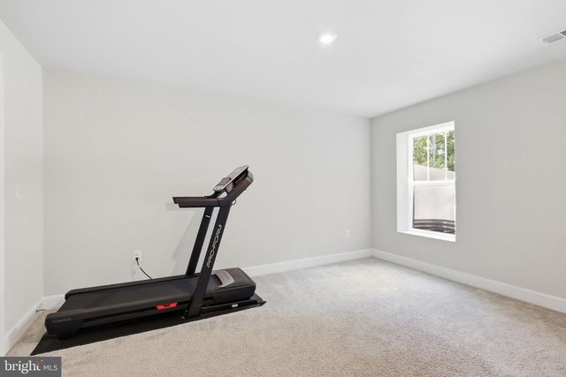 125 HIBISCUS DR, Stafford, VA 22554