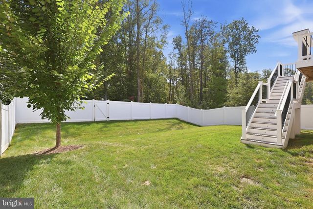 125 HIBISCUS DR, Stafford, VA 22554