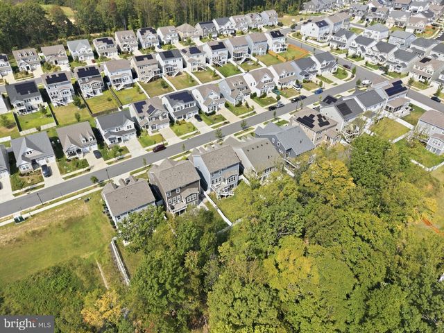 125 HIBISCUS DR, Stafford, VA 22554