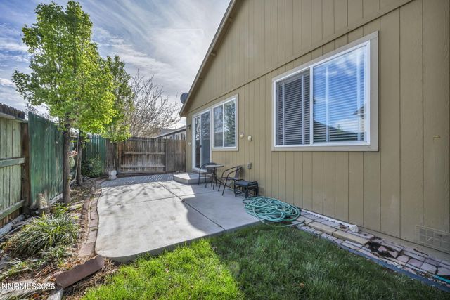 1374 Mountain Rose Drive, Fernley, NV 89408