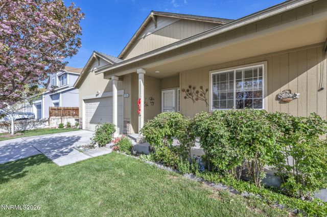 1374 Mountain Rose Drive, Fernley, NV 89408