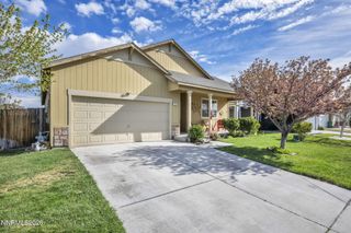 1374 Mountain Rose Drive, Fernley, NV 89408