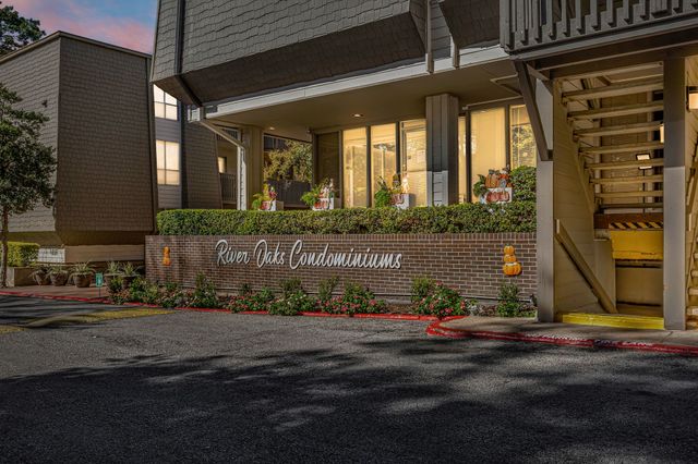 4837 Cedar Springs Road 215, Dallas, TX 75219