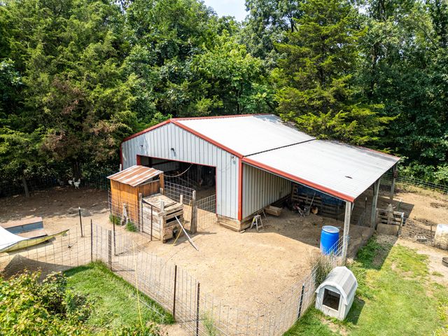 6801 W BRUCE LN, Harrisburg, MO 65256