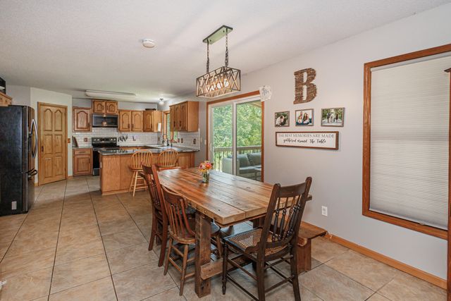 6801 W BRUCE LN, Harrisburg, MO 65256