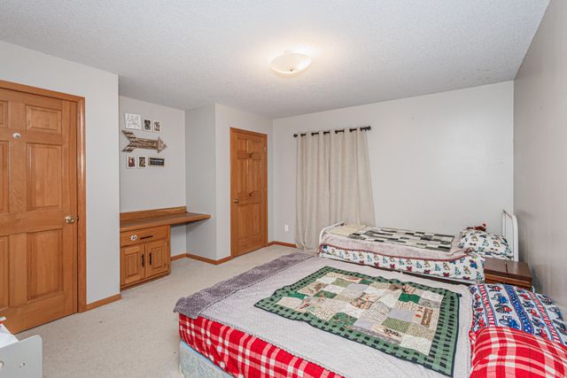 6801 W BRUCE LN, Harrisburg, MO 65256