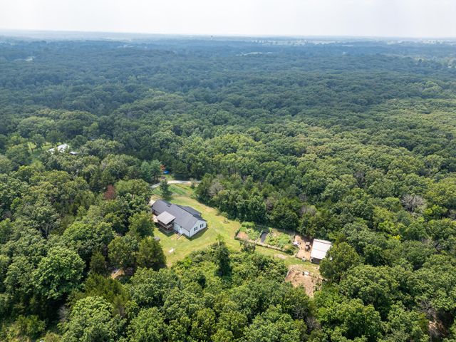 6801 W BRUCE LN, Harrisburg, MO 65256