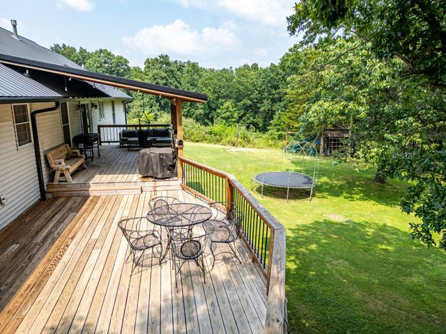 6801 W BRUCE LN, Harrisburg, MO 65256