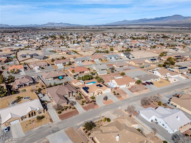 6830 Longmeadow Drive, Pahrump, NV 89061