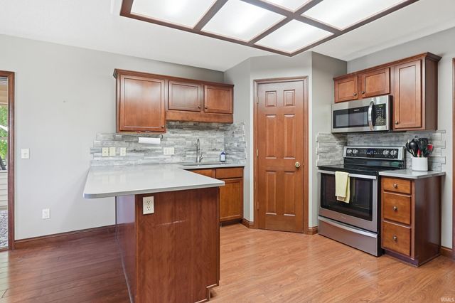434 Nordyke Drive, Roanoke, IN 46783