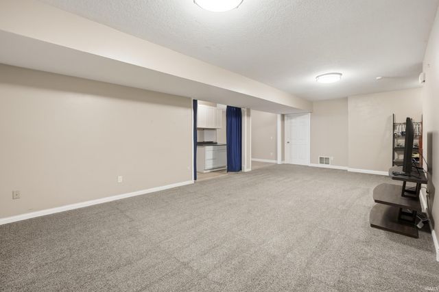 434 Nordyke Drive, Roanoke, IN 46783