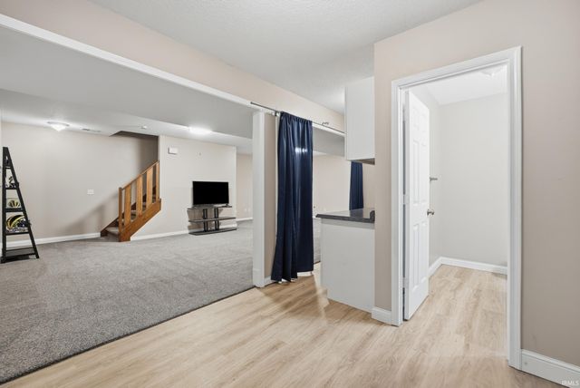 434 Nordyke Drive, Roanoke, IN 46783