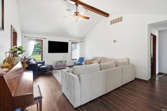 434 Nordyke Drive, Roanoke, IN 46783