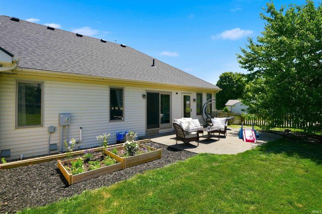 434 Nordyke Drive, Roanoke, IN 46783