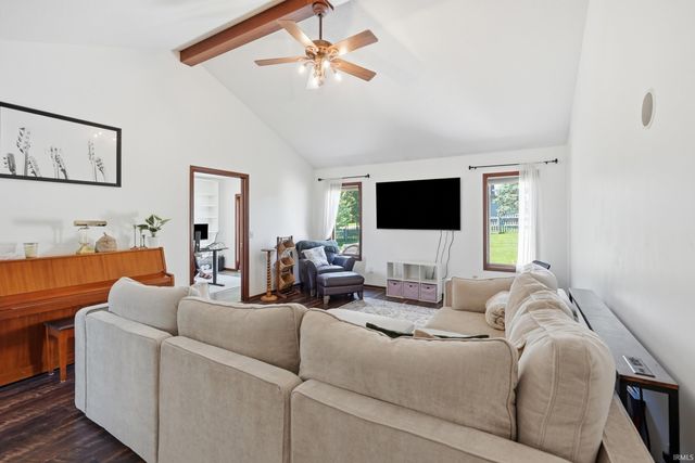 434 Nordyke Drive, Roanoke, IN 46783
