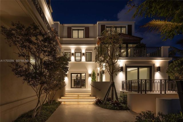 1006 Links Drive, Miami Beach, FL 33109