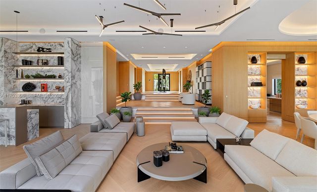 1006 Links Drive, Miami Beach, FL 33109