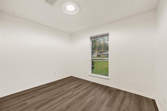 10802 Forest Leaf Drive, Sugar Land, TX 77498