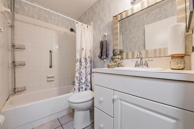 1905 CANTERBURY LANE 17, Sun City Center, FL 33573