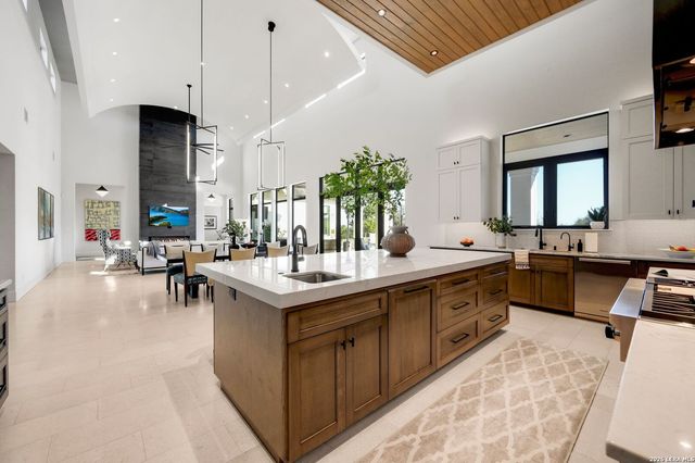 11322 Montell Point, Boerne, TX 78006