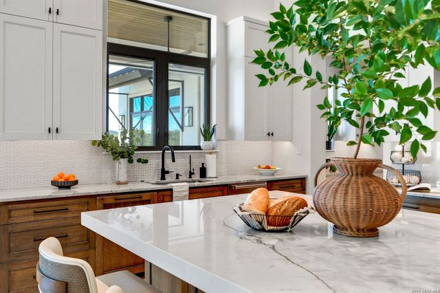 11322 Montell Point, Boerne, TX 78006