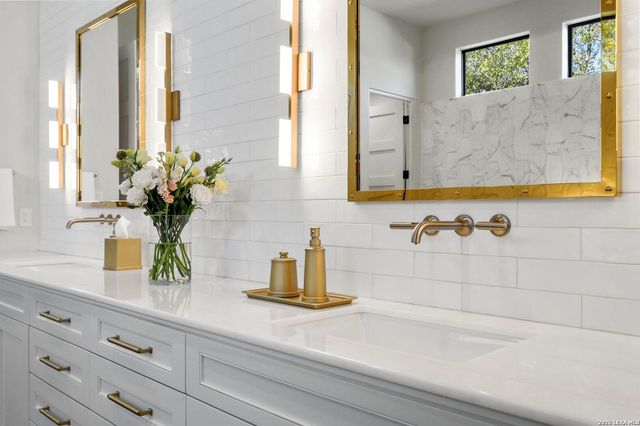 11322 Montell Point, Boerne, TX 78006