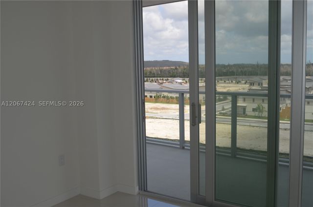 7825 NW 107th Ave 601, Doral, FL 33178