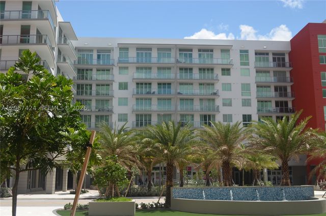 7825 NW 107th Ave 601, Doral, FL 33178