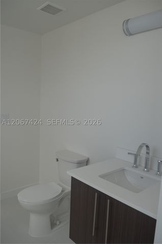 7825 NW 107th Ave 601, Doral, FL 33178