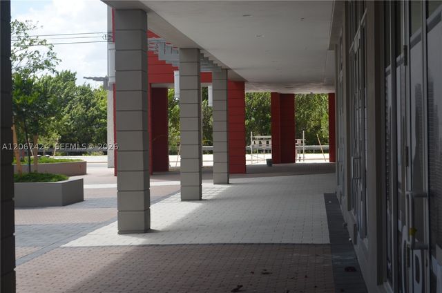 7825 NW 107th Ave 601, Doral, FL 33178