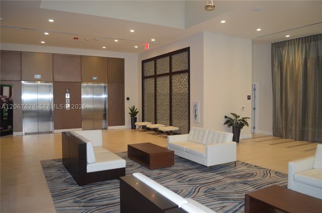 7825 NW 107th Ave 601, Doral, FL 33178