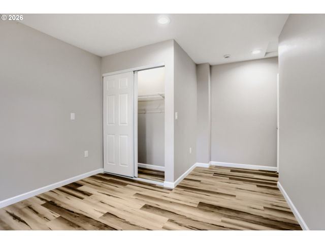 4918 Se 128TH Ave, Portland, OR 97236