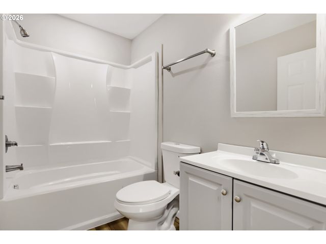 4918 Se 128TH Ave, Portland, OR 97236