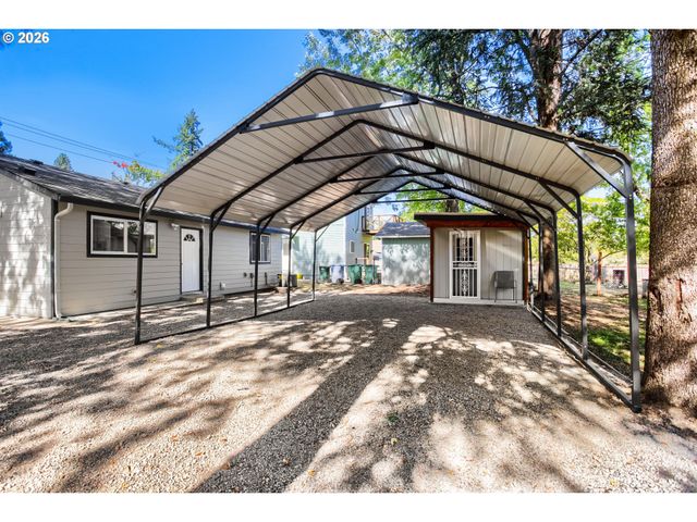 4918 Se 128TH Ave, Portland, OR 97236