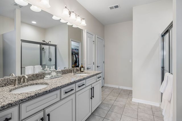 4006 Compass Pointe Ct, Thompsons Station, TN 37179