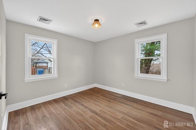 44 Harrison Street, Sayreville, NJ 08872